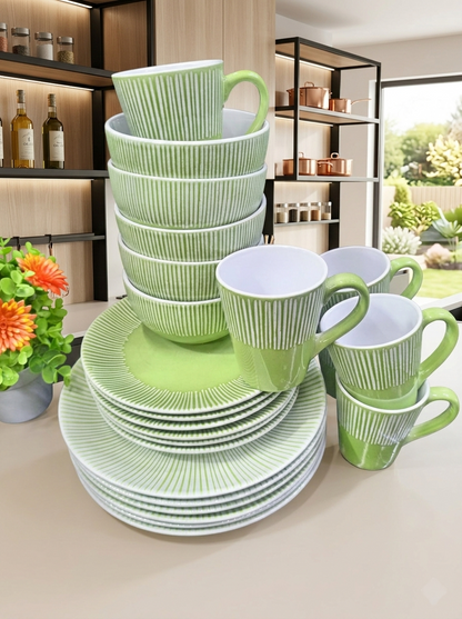 24 Piece Ceramic dinner set with plates, bowls, and mugs