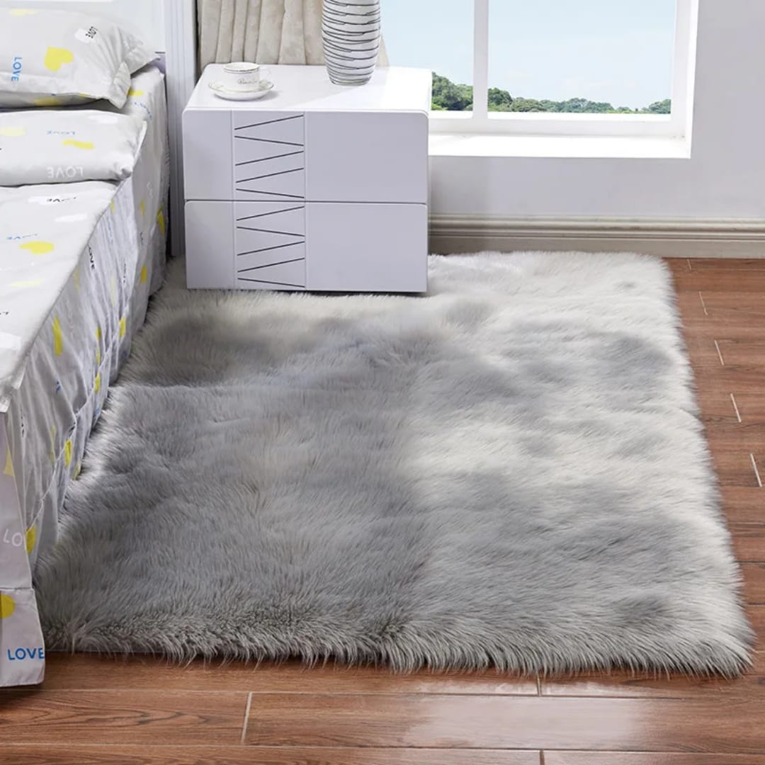 Faux Fur Mat 4x6 Feet