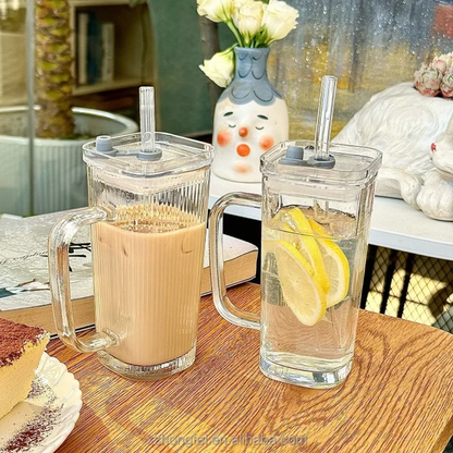Borosilicate Glass Cup with Lid & Straw – 250ml