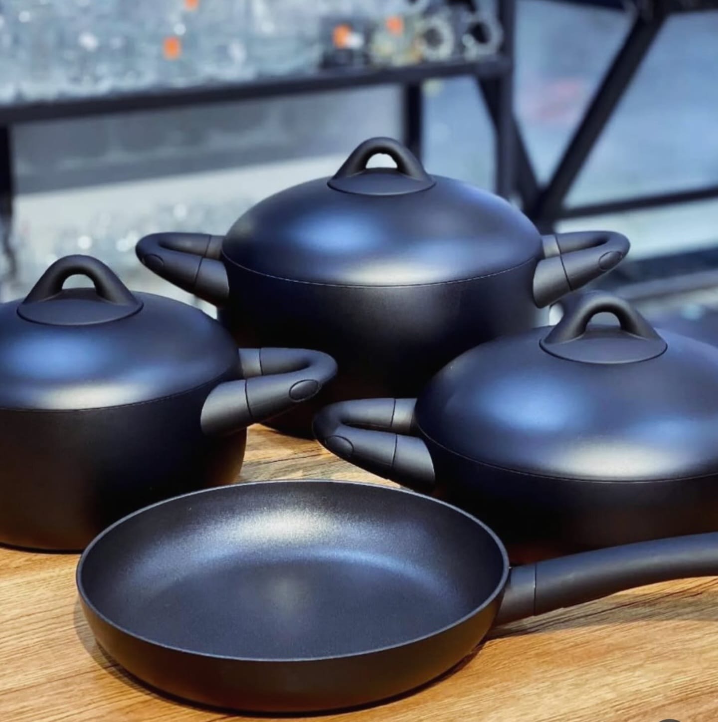 9Pc Forged Aluminium Ceramic Cookware Set