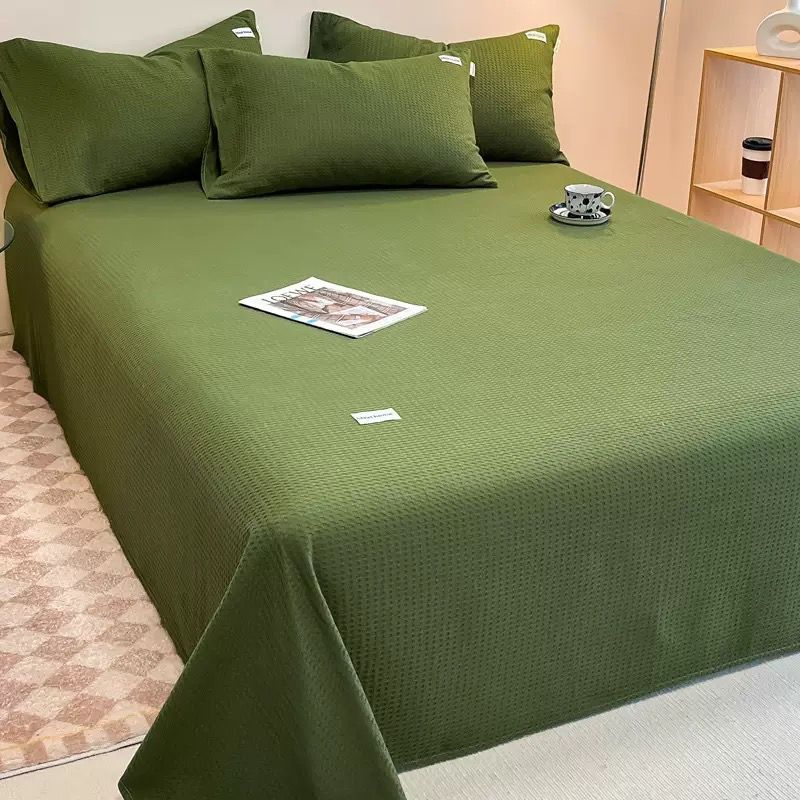 Waffle Bed Coverlet Set With Pillowcases