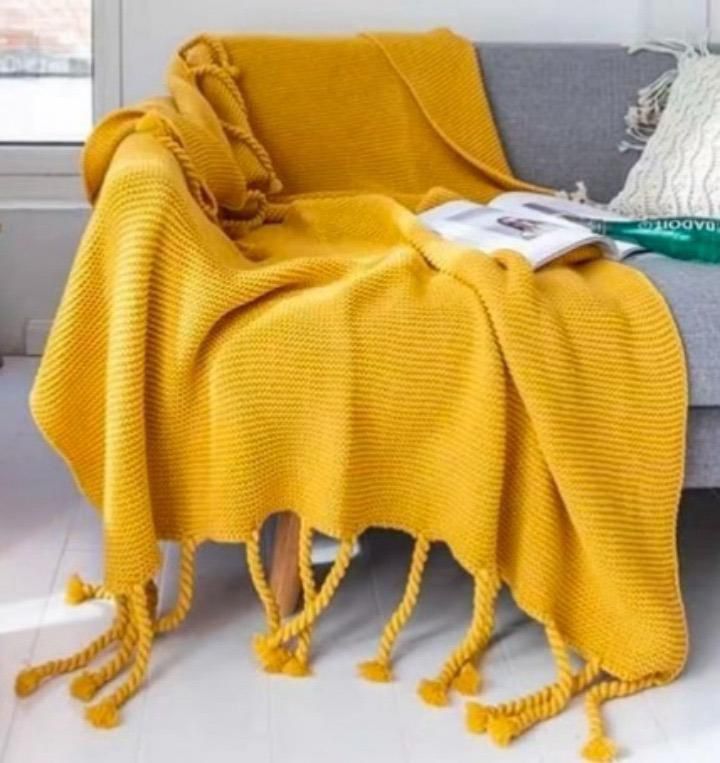 Knitted Throw Blankets